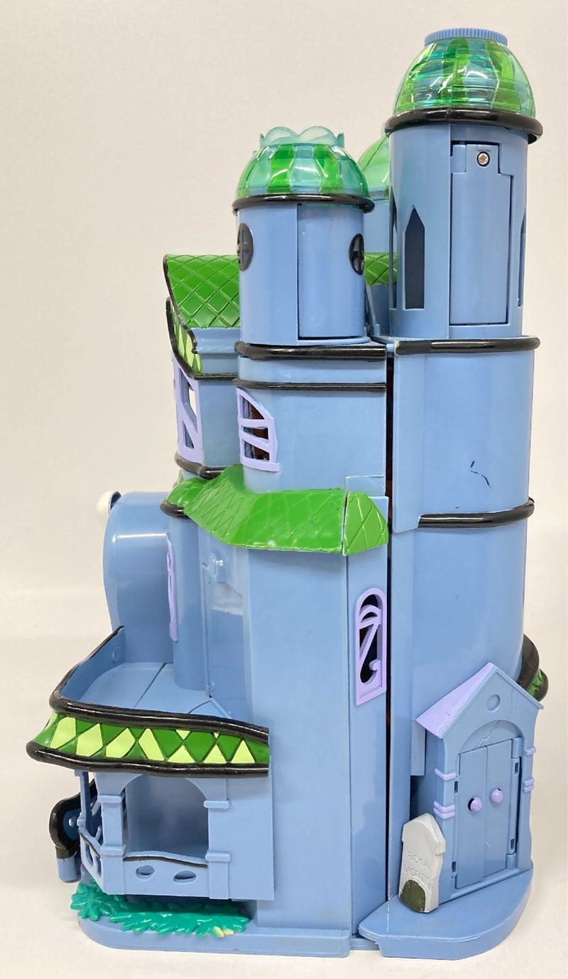 Laden Sie das Bild in Galerie -Viewer, Trendmasters Casper Playset Whipstaff Manor - Used