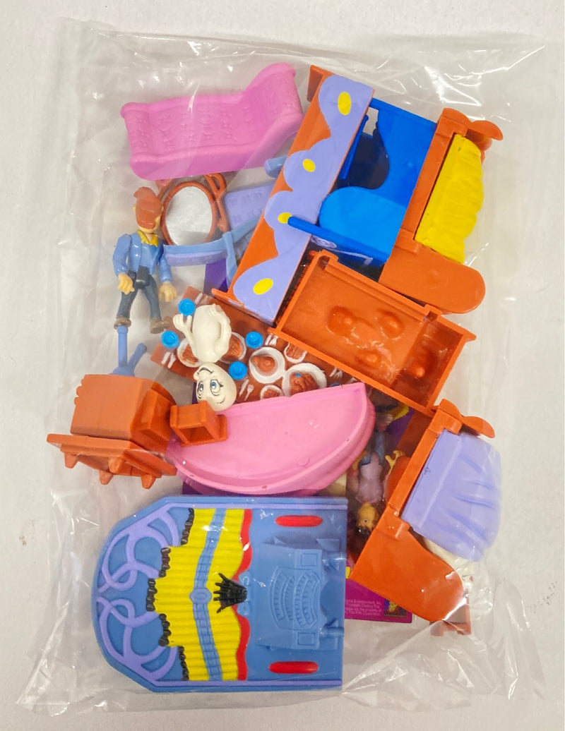 Laden Sie das Bild in Galerie -Viewer, Trendmasters Casper Playset Whipstaff Manor - Used