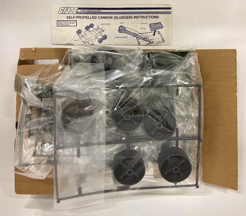 Laden Sie das Bild in Galerie -Viewer, Hasbro G.I. Joe Self-Propelled Cannon (Slugger) Vehicle for 3.5-Inch Figures - Used