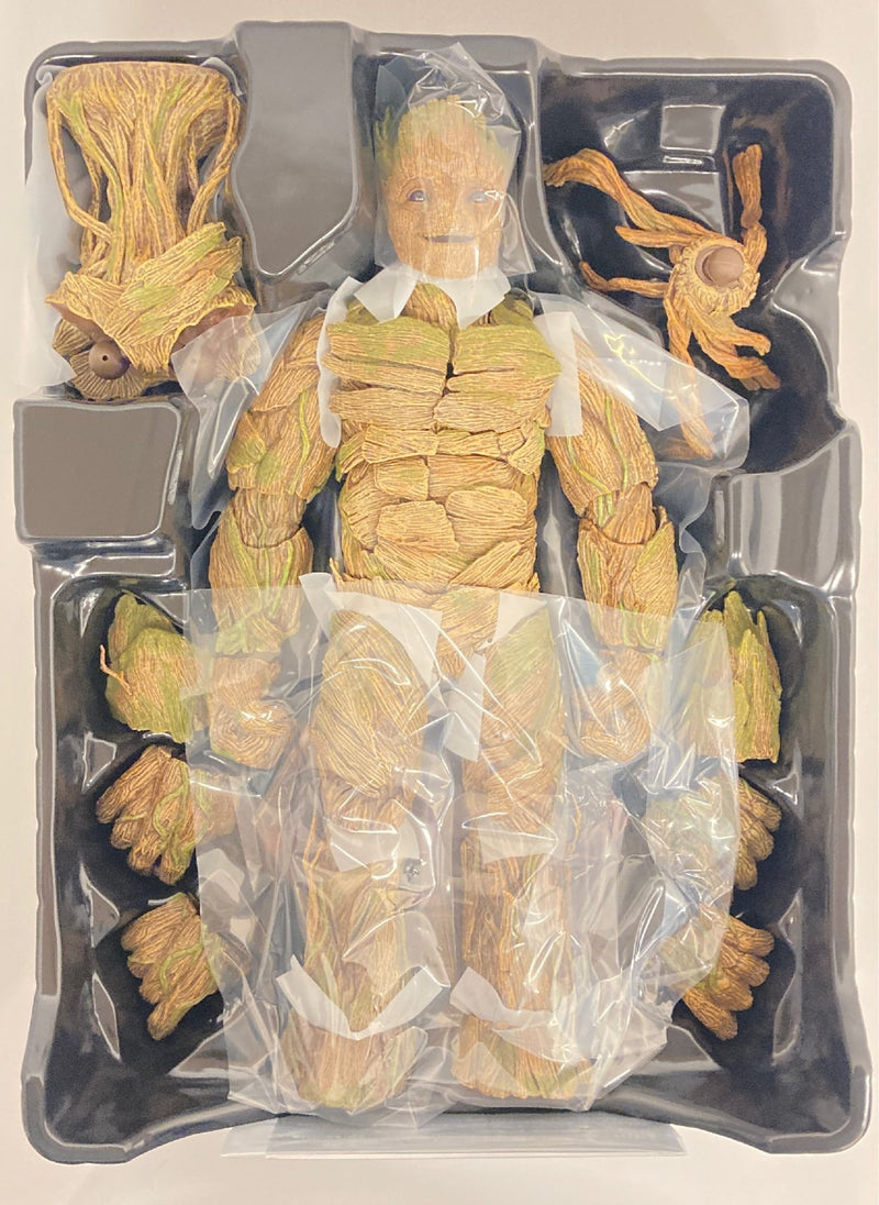Load image into Gallery viewer, Hot Toys Movie Masterpiece Groot Deluxe Version MMS707 - Used