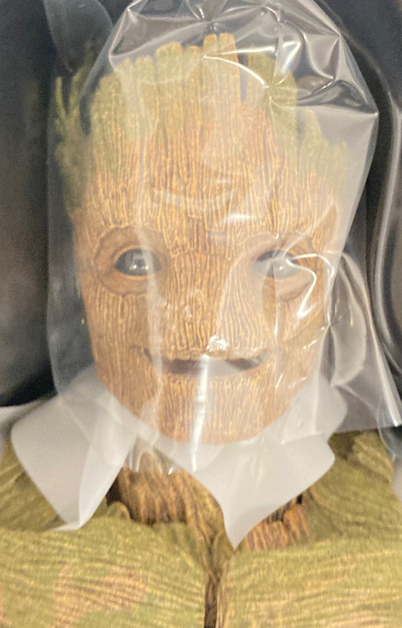 Load image into Gallery viewer, Hot Toys Movie Masterpiece Groot Deluxe Version MMS707 - Used