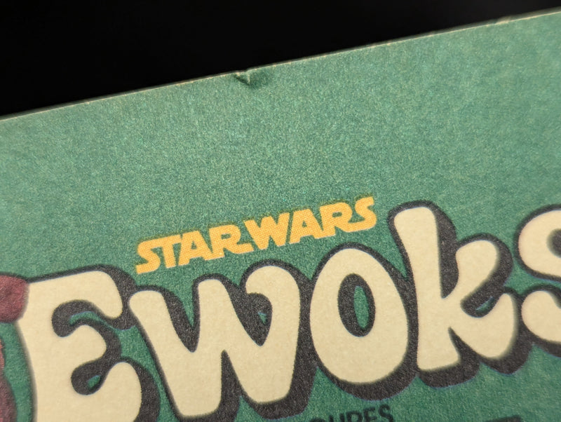 Laden Sie das Bild in Galerie -Viewer, Vintage Kenner Star Wars Ewoks Series Logray - Used