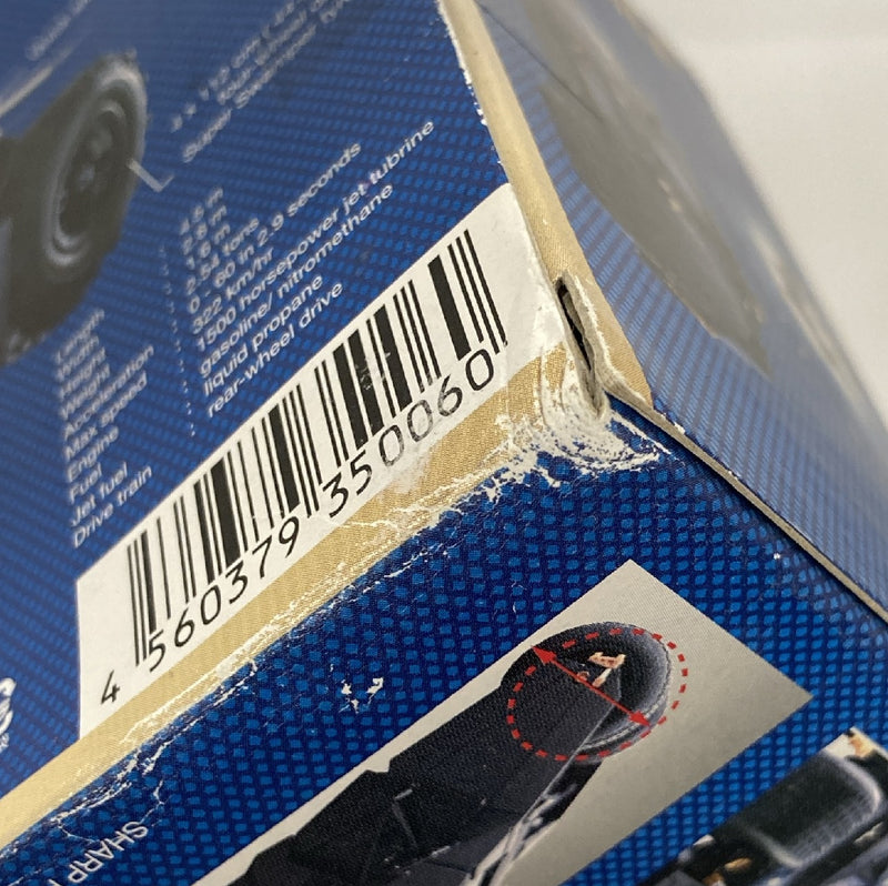Laden Sie das Bild in Galerie -Viewer, Maize High Grade Model Batmobile 1/43 Scale - Used