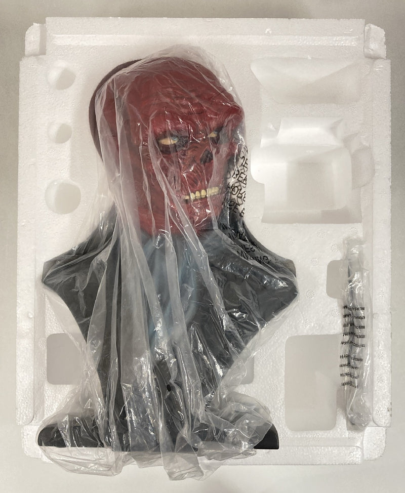Carica immagine in Galleria Viewer, Sideshow Legendary Scale Bust Red Skull - Used