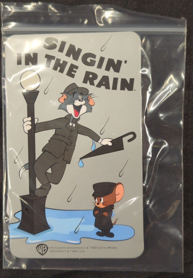 Laden Sie das Bild in Galerie -Viewer, 52TOYS WB Celebrating Every Story Statue: Tom and Jerry "Singin' in the Rain" - Used