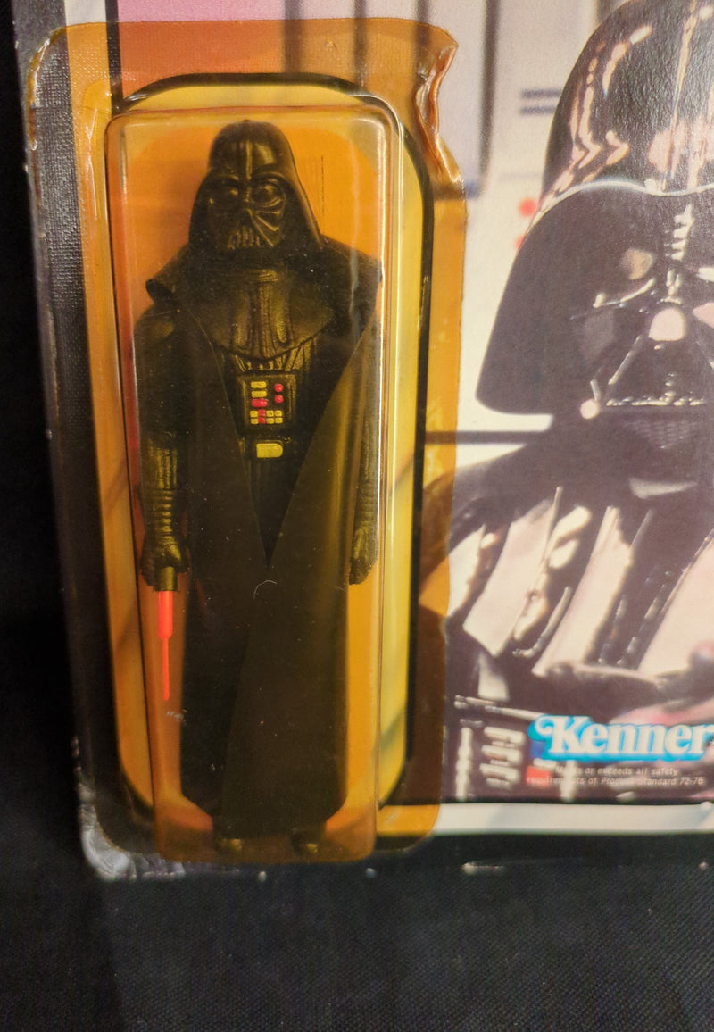 Chargez l'image dans la visionneuse de la galerie, Vintage Kenner Star Wars Darth Vader 3.5-Inch Action Figure (77-Back Card) - Used