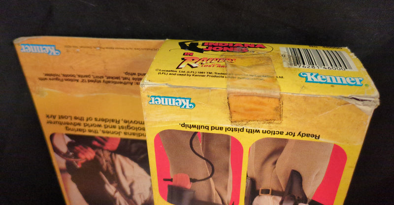 Chargez l'image dans la visionneuse de la galerie, Vintage Kenner Indiana Jones 12-Inch Action Figure - Used