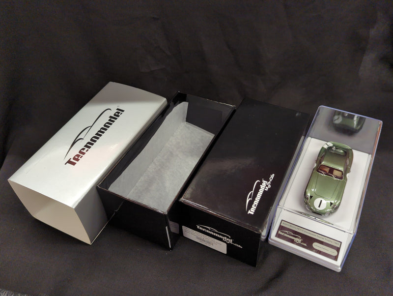 Carica immagine in Galleria Viewer, Tecnomodel 1/43 Mythos Aston martin DP214 Goodwood Tourist Trophy 1963 #1 - Used