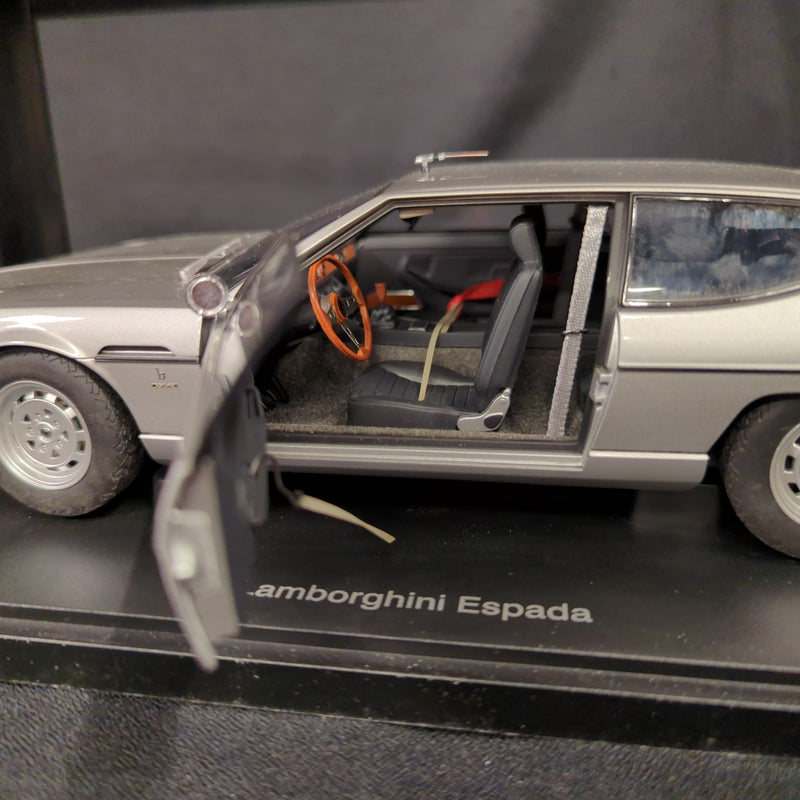 Load image into Gallery viewer, AUTOart Millennium 1/18 Lamborghini Espada Silver 74051 - Used