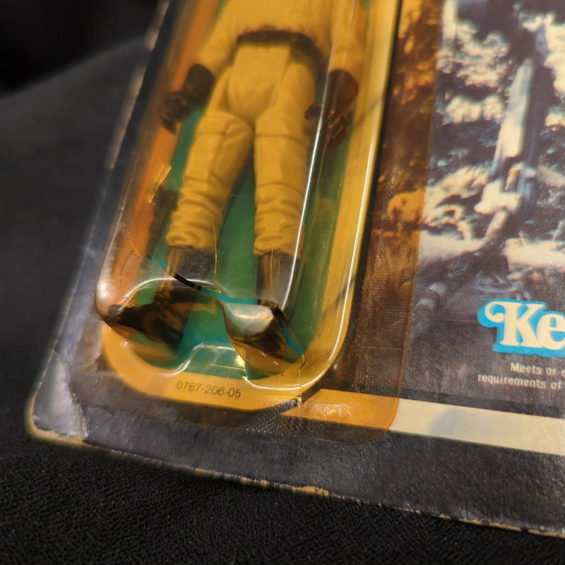 Carica immagine in Galleria Viewer, Vintage Kenner Star Wars AT-ST Driver 3.5-Inch Action Figure (77-Back Card) - Used