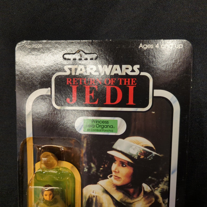 Carica immagine in Galleria Viewer, Vintage Kenner Star Wars Princess Leia Organa in Combat Poncho 3.5-Inch Figure (77-Back Card) - Used