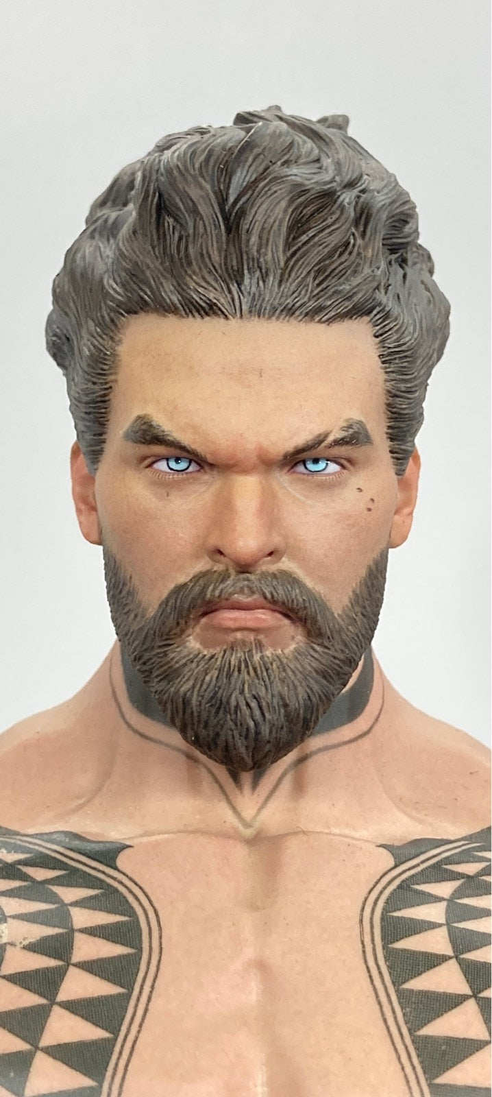 Cargue la imagen en el visor de la galería, Art Figures Atlas 1/6 Scale Collectible Figure - Used