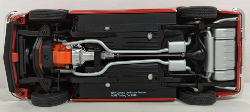 Laden Sie das Bild in Galerie -Viewer, ACME 1/18 Dealer Exclusive 1967 Camaro 427 A1805711 - Used