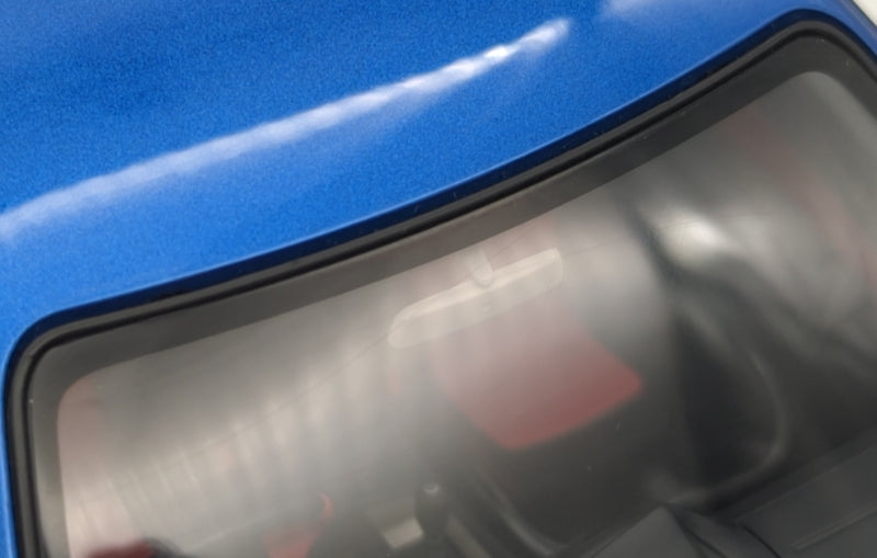 Laden Sie das Bild in Galerie -Viewer, AUTOart 1/18 Nismo R34 GT-R Z-tune Bayside Blue 77462 Composite Model - Used