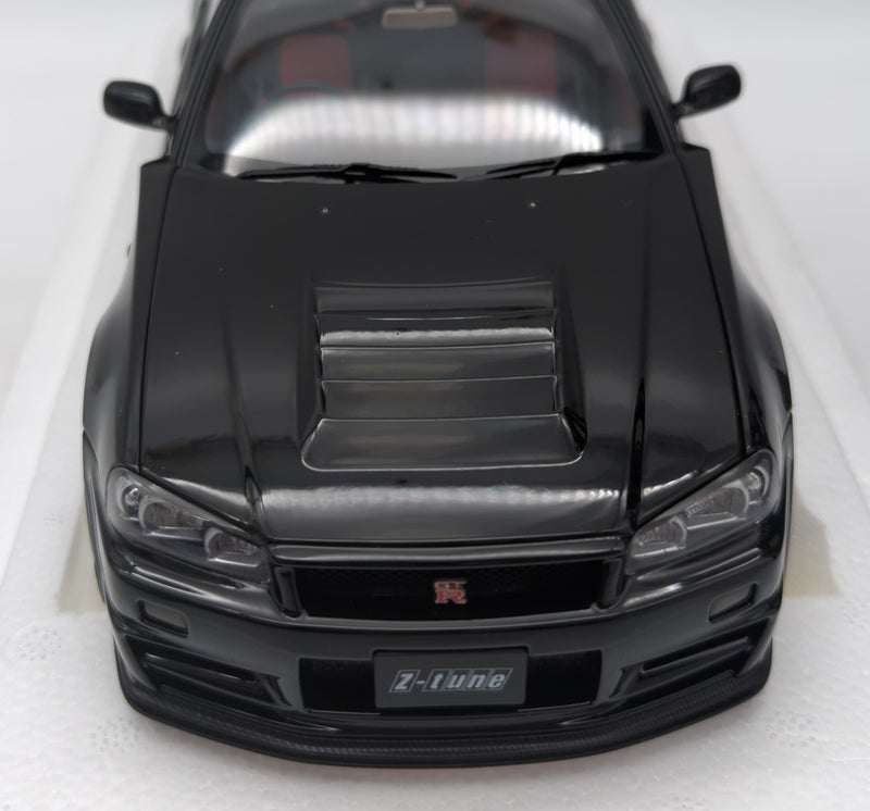 Laden Sie das Bild in Galerie -Viewer, AUTOart 1/18 Nismo R34 GT-R Z-tune Black Pearl 77463 Composite Model - Used