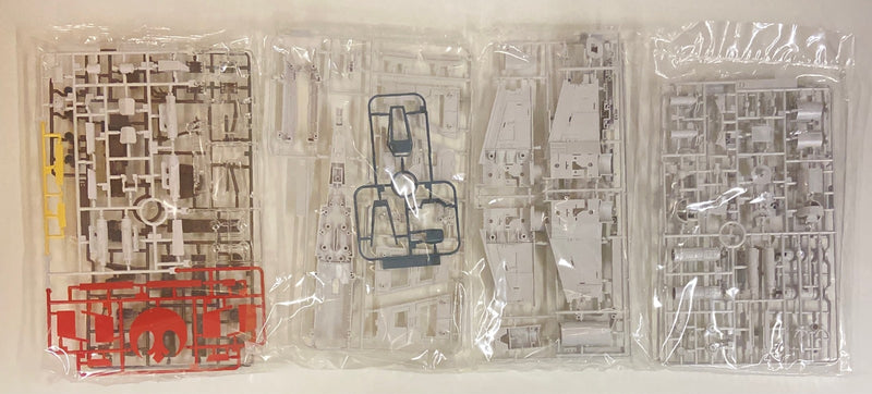 Laden Sie das Bild in Galerie -Viewer, Bandai Moving Edition X-Wing Starfighter 1/48 Scale - Used