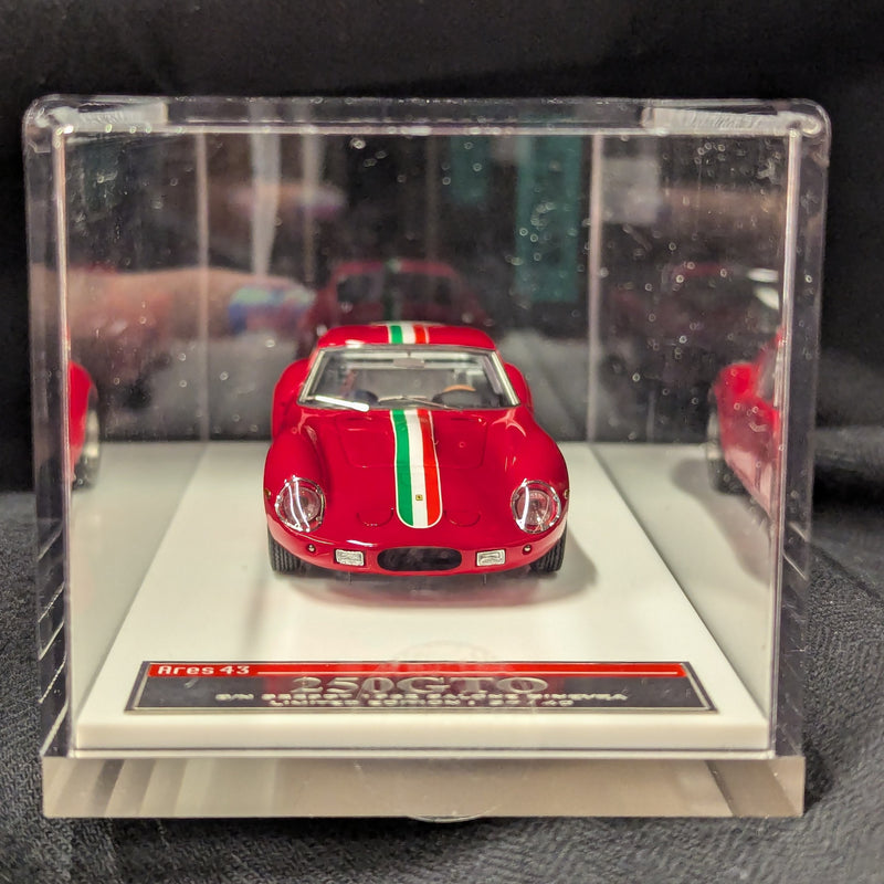 Carica immagine in Galleria Viewer, SCM MODEL 1/43 Ferrari 250 GTO #3223GT Salone Ginevra 1962 Press Version - Used
