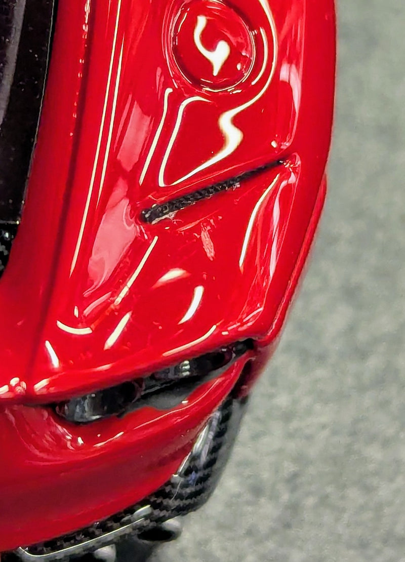 Carica immagine in Galleria Viewer, Looksmart Models 1/43 Ferrari 812 Superfast Rosso Scuderia LS467F - Used