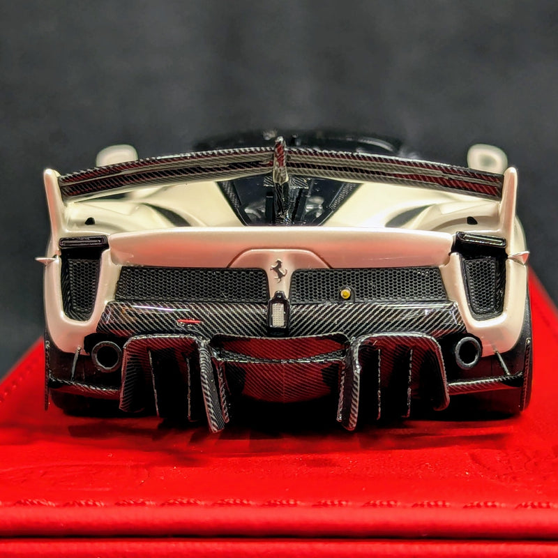 Chargez l'image dans la visionneuse de la galerie, BBR Models 1/43 Ferrari FXX K EVO Fuji White Black roof CDL323 - Used