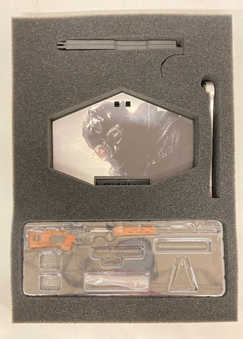 Carica immagine in Galleria Viewer, YAN TOYS Puzzle Man 1/6 Scale Collectible Figure - Used