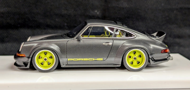 Cargue la imagen en el visor de la galería, Make Up Eidolon 1/43 Singer 911 DLS Matt Visible Carbon - Used