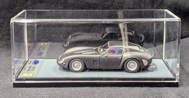 Chargez l'image dans la visionneuse de la galerie, BBR Model 1/43 Ferrari 250 GTO Street 1962 BBR56BLK - Used