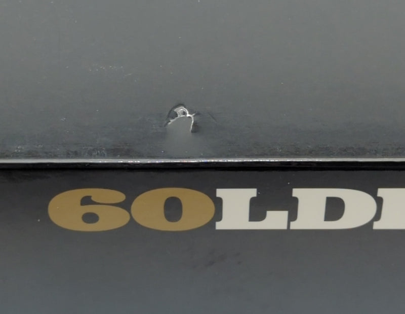 Carica immagine in Galleria Viewer, AUTOart 1/18 Aston Martin DB5 Goldfinger (with Weapons) Silver 70296 - Used