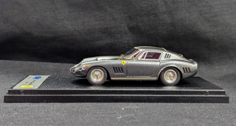 Chargez l'image dans la visionneuse de la galerie, BBR 1/43 Ferrari 275 GTC Speciale 1964 Gray Metallic BBR165A - Used