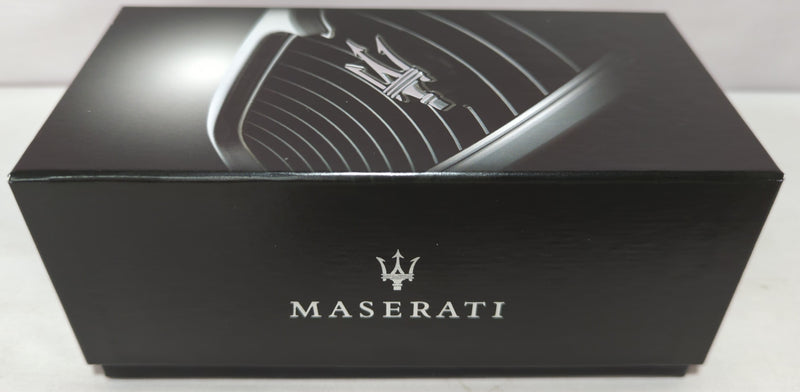 Chargez l'image dans la visionneuse de la galerie, BBR Models 1/43 Maserati Quattroporte 1965 Dark Blue - Used