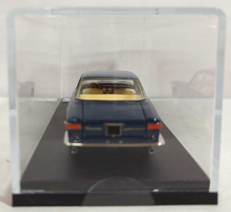 Chargez l'image dans la visionneuse de la galerie, BBR Models 1/43 Maserati Quattroporte 1965 Dark Blue - Used