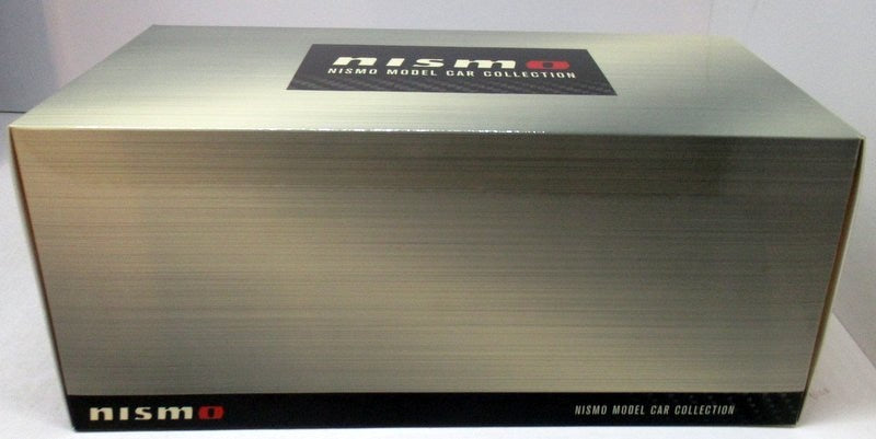 Laden Sie das Bild in Galerie -Viewer, AUTOart 1/18 Nismo Nissan R32 Group-A Racing Prototype Car 10023 - Used