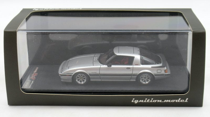 Carica immagine in Galleria Viewer, ignition model 1/43 Mazda Savanna RX-7 (SA22C) Silver IG0918 - Used