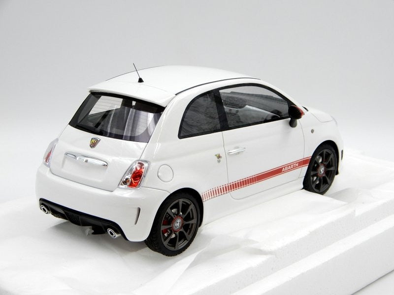 Chargez l'image dans la visionneuse de la galerie, TSM Top Speed 1/18 Abarth 595 Gara White TS0397 - Used