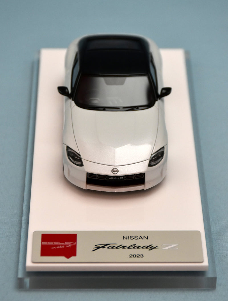 Carica immagine in Galleria Viewer, Eidolon 1/43 Nissan Fairlady Z (RZ34) 2023 Prism White Super Black EM648E - Used