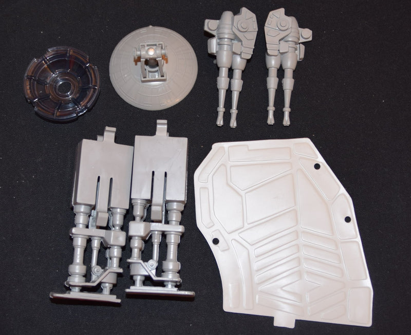 Carica immagine in Galleria Viewer, Hasbro Japan Electronic Millennium Falcon for 3.5 inch figures - Used