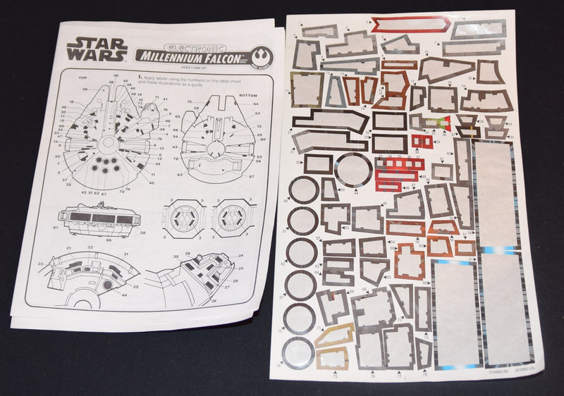 Carica immagine in Galleria Viewer, Hasbro Japan Electronic Millennium Falcon for 3.5 inch figures - Used