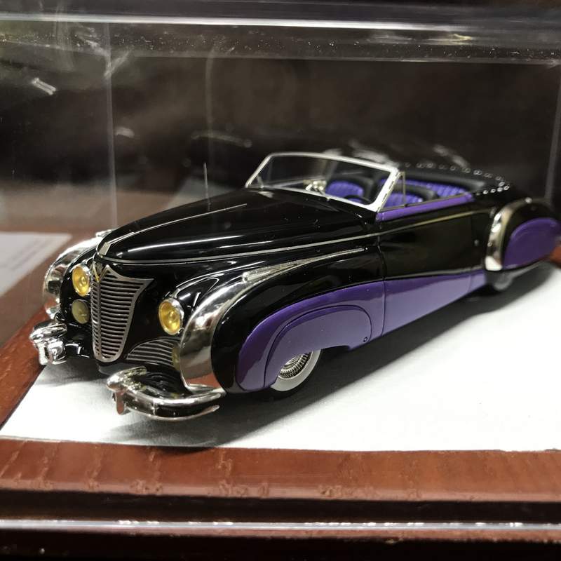 Carica immagine in Galleria Viewer, Chromes 1/43 Saoutchik Cabriolet 1948 Purple Chro017 - Used