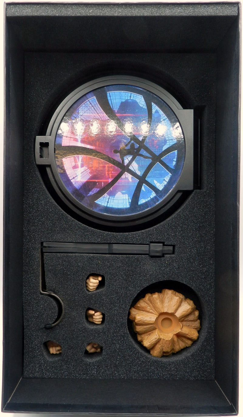 Carica immagine in Galleria Viewer, Young Rich Real Masterpiece Doctor Strange YR-012 1/6 Scale Figure - Used