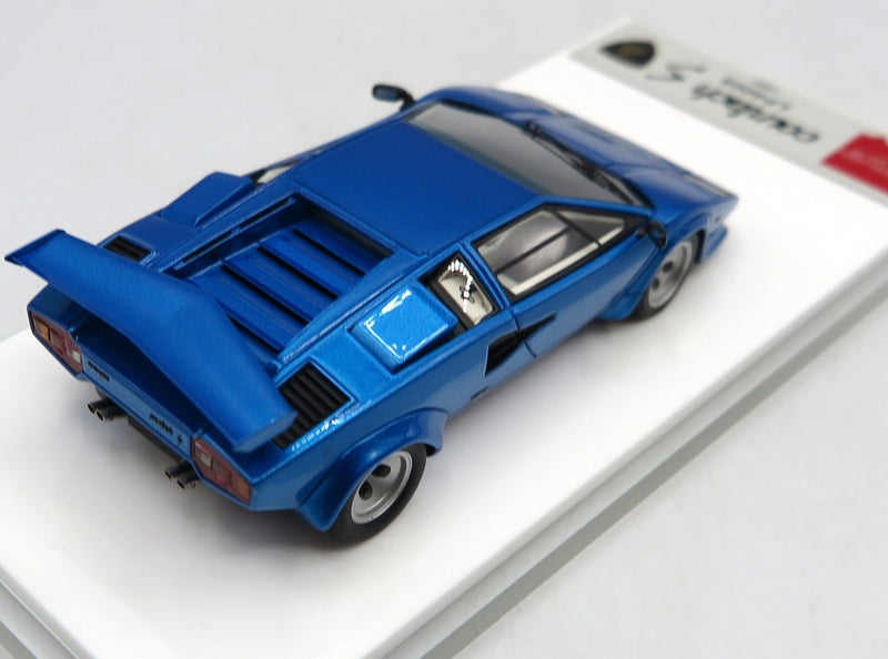 Laden Sie das Bild in Galerie -Viewer, Make Up Eidolon 1/43 Lamborghini Countach LP400S 1980 Metallic Blue EM432F - Used
