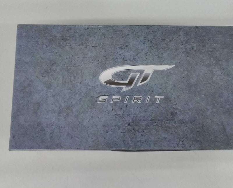 Load image into Gallery viewer, AUTOart GT-R R35 White 1/18 Scale Model Car– Used