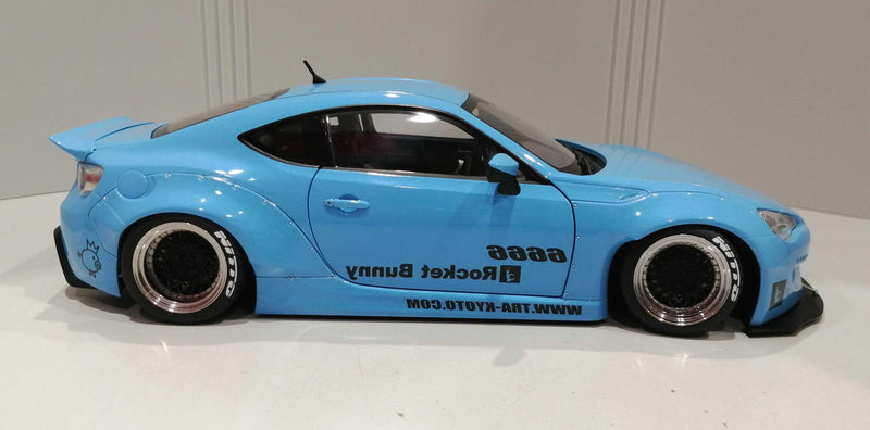 Load image into Gallery viewer, AUTOart Rocket Bunny 86 1/18 Scale Model Car– Used