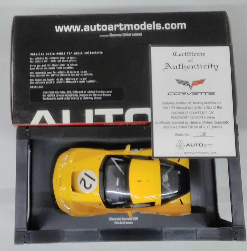 Cargue la imagen en el visor de la galería, AUTOart Chevrolet Corvette Plain Body (Yellow) 1/18 Scale Car– Used