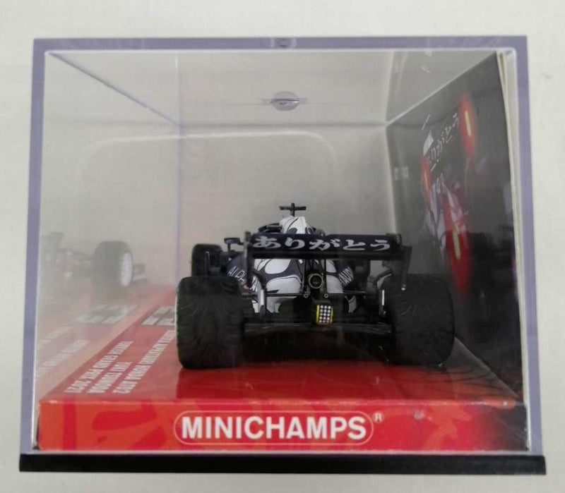 Chargez l'image dans la visionneuse de la galerie, MINICHAMPS SCUDERIA ALPHATAURI HONDA AT02 1/43 Scale Model Car– Used