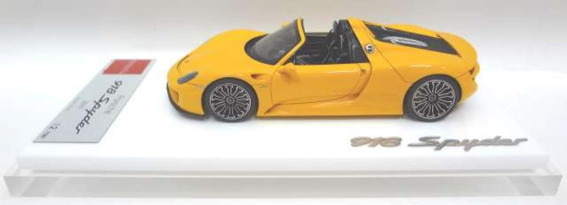 Laden Sie das Bild in Galerie -Viewer, EIDOLON Collection 1/43 Porsche 918 Spyder 2011 (Signal Yellow)– Used
