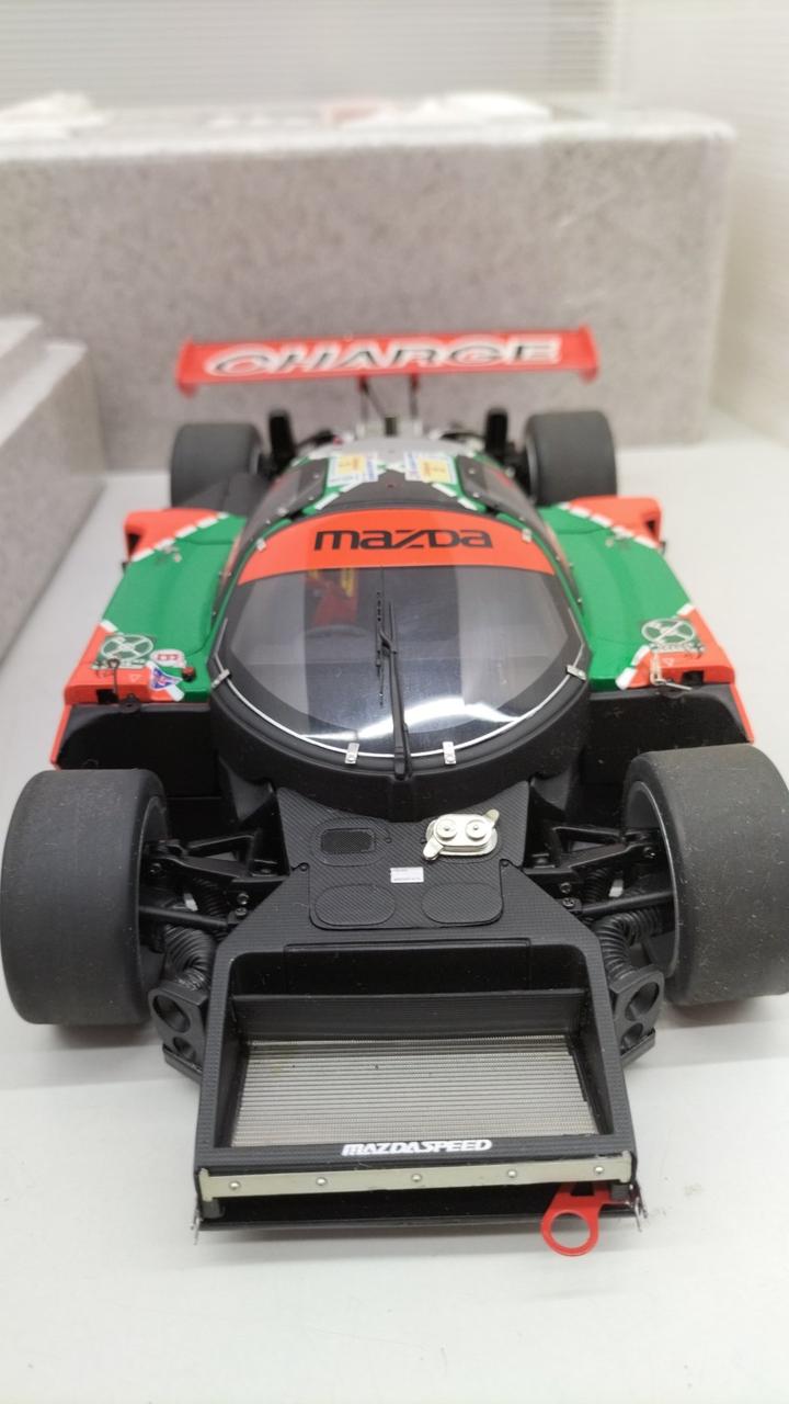 Load image into Gallery viewer, AUTOART Mazda 787B Le Mans 1991 Winner 1/18 Scale Car– Used