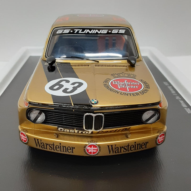 Laden Sie das Bild in Galerie -Viewer, SPARK 18SG004 BMW M6 GT3 #63 DRM Warsteiner 1/18 Diecast Car– Used