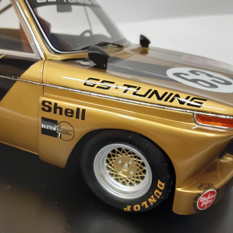 Laden Sie das Bild in Galerie -Viewer, SPARK 18SG004 BMW M6 GT3 #63 DRM Warsteiner 1/18 Diecast Car– Used