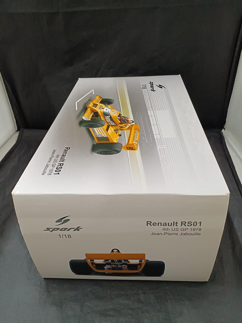 Laden Sie das Bild in Galerie -Viewer, MINIMAX SPARK 18S371 Porsche 911 RSR 1/18 Scale Model Car– Used
