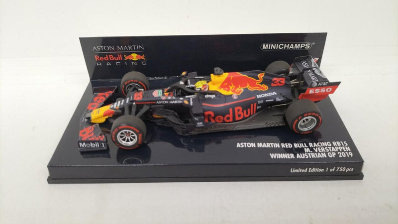 Chargez l'image dans la visionneuse de la galerie, MINICHAMPS 1/43 Aston Martin Red Bull Racing RB15– Used