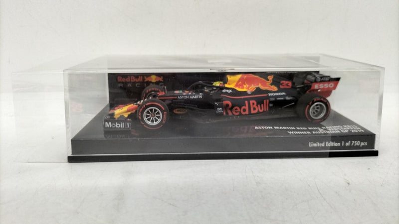 Chargez l'image dans la visionneuse de la galerie, MINICHAMPS 1/43 Aston Martin Red Bull Racing RB15– Used